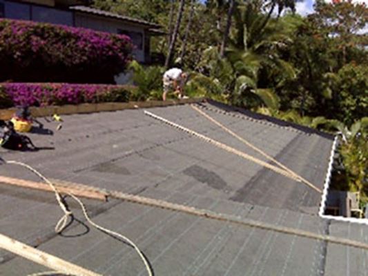 roof-foam-insulation-panels-hawaii-sips-raycore-coulson.jpg