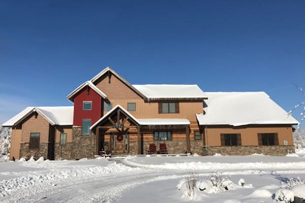 Idaho Home Designed Around Insulated Wall & Roof Panels