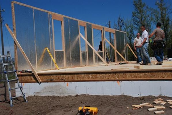 Stick Framing In A Structural Insulated Panel Ray Core Sips