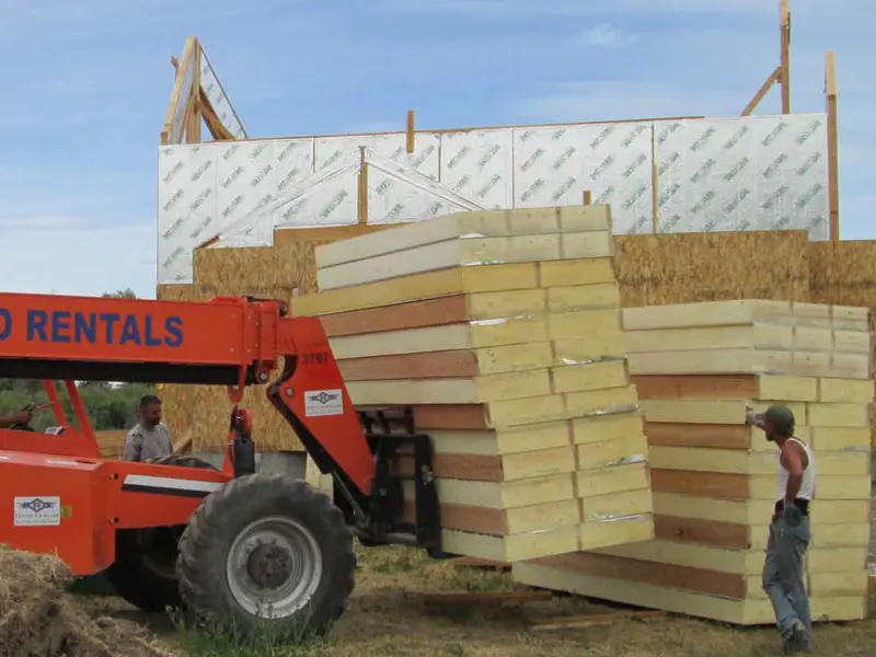 RAYCORE SIPs Delivery, Handling & Storage | Structural Insulated Panels ...