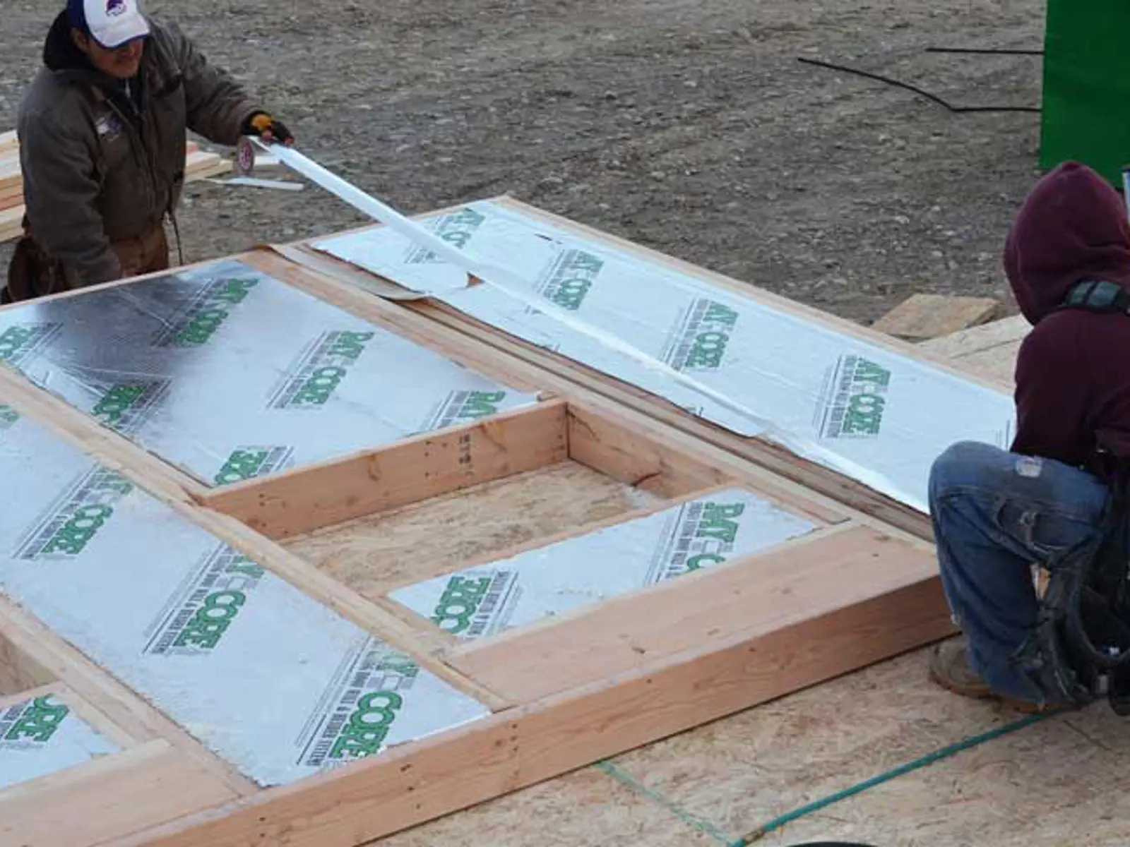 Structural Module Installation RAYCORE Structural Insulated Wall Panel Installation Page 2 ...
